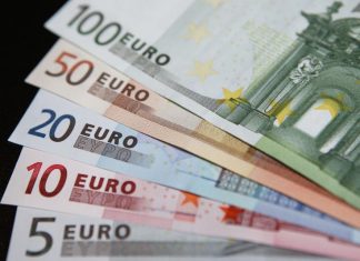 Los sueldos caen una media anual de 469 euros en Euskadi