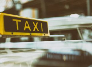 Fallece atropellado tras saltar de un taxi porque le parecía demasiado caro