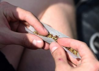 Suben el consumo de cannabis y psicofármacos en la CAV