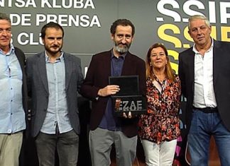 ‘Handia’ recibe el premio EZAE en el Zinemaldia