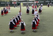 La UPV/EHU ofrece un Diploma de Extensión Universitaria de danza tradicional vasca