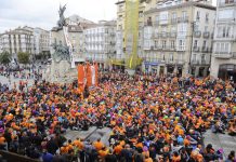 El TC considera ilegales las detenciones y la prisión provisional aplicadas a siete jóvenes vascos