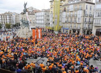 El TC considera ilegales las detenciones y la prisión provisional aplicadas a siete jóvenes vascos