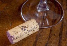 CASTILLO DE MENDOZA, MÁS DE UN SIGLO DE TRADICIÓN, CON VOSOTROS ESTAS FIESTAS