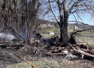 Muere una persona en un incendio en Derio