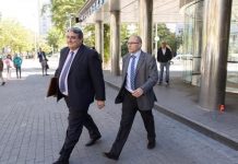 Los médicos investigados en la OPE de Osakidetza niegan «toda participación» en los hechos