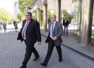 Los médicos investigados en la OPE de Osakidetza niegan «toda participación» en los hechos