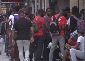 El Gobierno Vasco crea un plan para recibir 250 migrantes en tránsito en un día