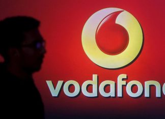 Vodafone devuelve a un cliente de Ermua 13.885,65 euros por facturación incorrecta