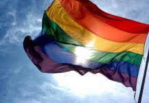Las personas transexuales podrán certificar su identidad sexual simplemente manifestándolo