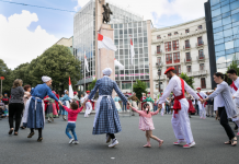 El Ayuntamiento de Bilbao celebra este domingo el tradicional desfile y ofrenda floral en homenaje al fundador de la Villa