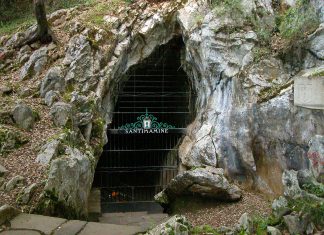 Visitas guiadas y posibilidad de ver materiales hallados en Santimamiñe, gracias a trabajos promovidos por la Diputación Foral de Bizkaia