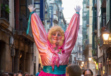 El Centro Municipal de Abando acoge los 20 trabajos finalistas en el concurso de carteles de Aste Nagusia 2019