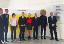 Miren Arenzana, Sahatsa Jauregi y ‘Arakis’ reciben los galardones ‘Gure Artea’