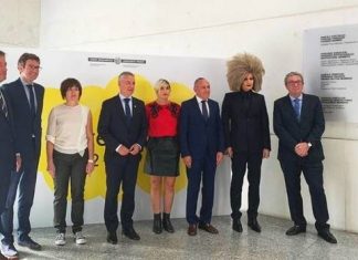 Miren Arenzana, Sahatsa Jauregi y ‘Arakis’ reciben los galardones ‘Gure Artea’