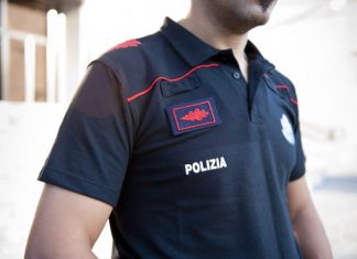 Una prueba piloto incorporará cámaras a los uniformes de la Ertzaintza para grabar sus actuaciones