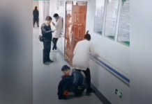 Un hombre decide «convertirse en la silla» de su mujer embarazada