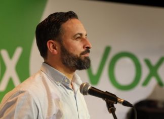 Santiago Abascal y la ministra Darias, nuevos positivos por coronavirus