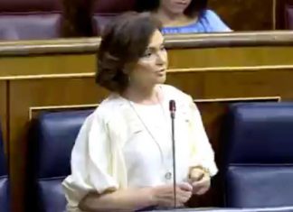 La vicepresidenta del Gobierno dice que la credibilidad del Gobierno «no ha existido»