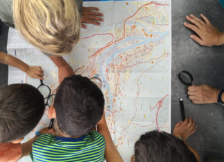 El Ayuntamiento de Bilbao vuelve a poner en marcha las visitas guiadas por los barrios de la Villa y Deusto, en julio, será la primera parada