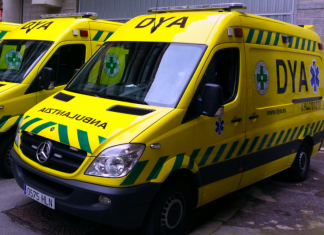 Tres jóvenes de 13 y 14 años hospitalizadas por ingesta de alcohol en un macrobotellón en Gorliz
