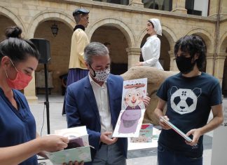 Las Eskarabilleras, protagonistas del nuevo título de Ipuinak editado por la Diputación Foral de Bizkaia
