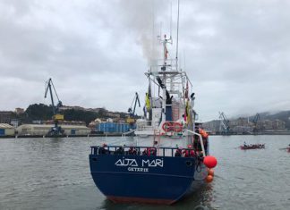 El buque Aita Mari vuelve a Euskadi