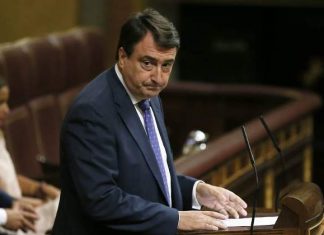 Aitor Esteban afirma que no es «buen momento» en la relación del PNV con el Gobierno y peligran los PGE