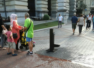 El Ayuntamiento de Bilbao instala siete fuentes provisionales ante la alerta por altas temperaturas