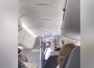Expulsada de un avión por negarse a usar mascarilla