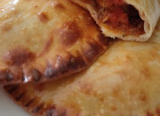 ¿Sabes cómo hacer unas empanadillas con sardinillas al horno? Conservas Serrats nos lo explica