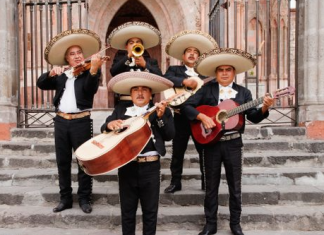 Forocoches envía mariachis a la Casa Blanca para despedir a Trump