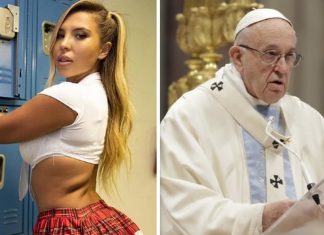 El Papa da»me gusta» a una fotografía de una modelo vestida de colegiala