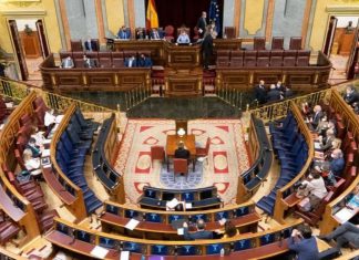 El Congreso aprueba el derecho a la eutanasia con amplia mayoría