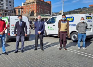 Diez nuevas furgonetas eléctricas han sido adquiridas gracias a las ayudas del Ayuntamiento de Bilbao