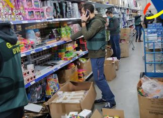 Encuentran más de 26.000 juguetes falsos y peligrosos en algunos almacenes chinos de Bizkaia