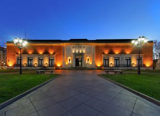 El Bellas Artes de Bilbao estrena obras restauradas y ofrece visitas por el exterior del museo