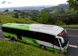 Un conductor de Bizkaiabus es agredido por un viajero con arma blanca