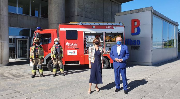 Autoridad Portuaria destina 1,26 millones al Servicio de Bomberos de Bizkaia para prevenir y atender las emergencias en el Puerto