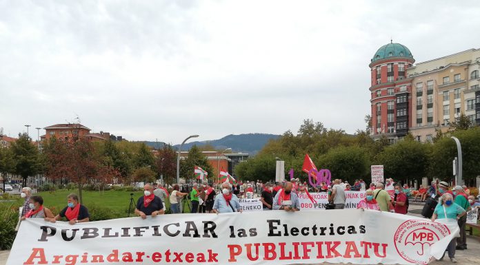 Los pensionistas se movilizan contra la subida de la luz
