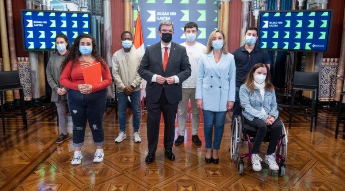 El Alcalde de Bilbao presenta la segunda fase de la elaboración de “Bilbao Hiri Gazte”, el Plan Juvenil Municipal hasta 2024