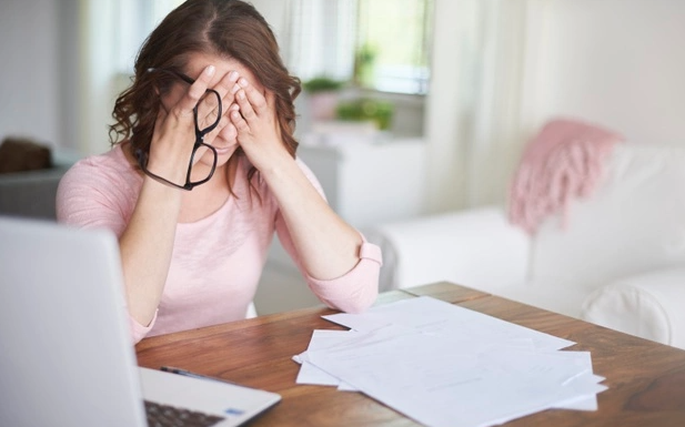 El poder adquisitivo de trabajadores y pensionistas sufre su mayor caída en 20 años