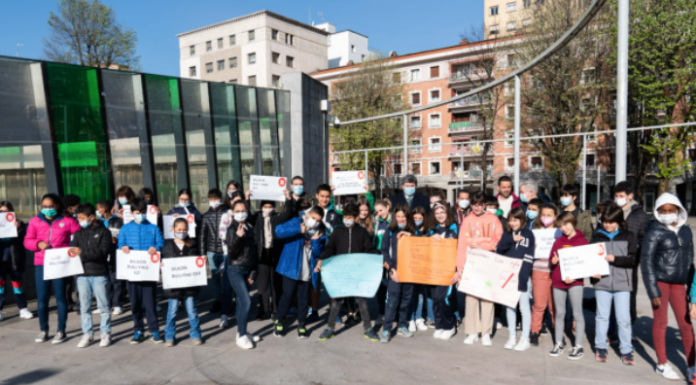 El Ayuntamiento de Bilbao difunde una campaña para combatir el bullying en el día internacional contra el acoso escolar
