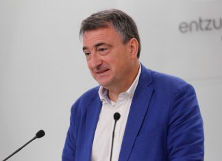 El PNV acuerda con el Gobierno proteger a pequeños propietarios dentro del escudo social