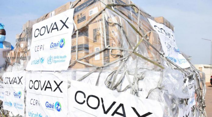 El Gobierno Vasco entrega 600.000 euros al mecanismo COVAX para contribuir a una vacunación global y solidaria