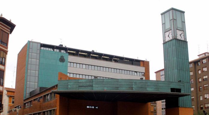El área de Seguridad Ciudadana de Barakaldo organiza sesiones sobre movilidad segura con usuarios y usuarias del centro ocupacional del Taller Usoa