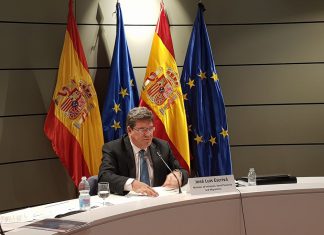 Escrivá propone ampliar de 25 a 28 años el período para calcular la pensión