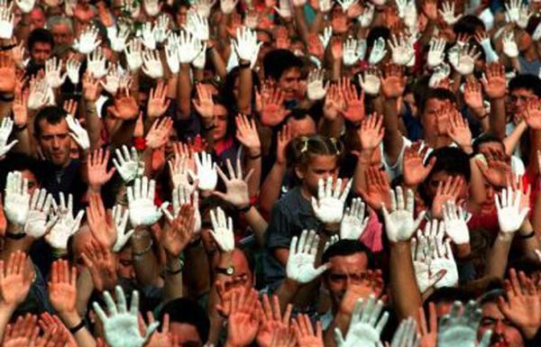 La AN imputa a tres exdirigentes de ETA por el asesinato de Miguel Ángel Blanco