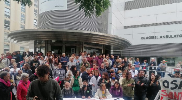 Los sindicatos no asisten a la Mesa Sectorial convocada por el Departamento de Salud