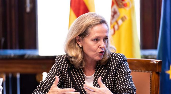 El Gobierno admite el mal dato de empleo de julio y advierte: «Vienen curvas»